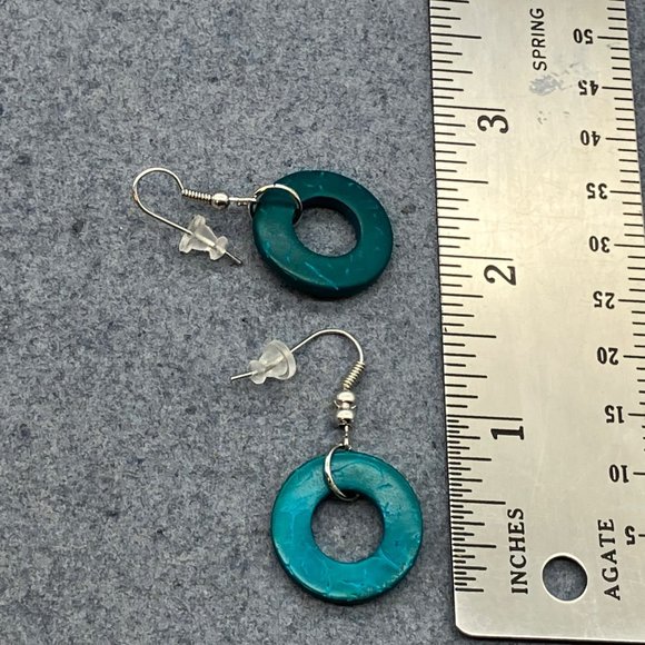 Dangle Pierced Earrings Teal Blue Shell Ring Circle Silver Hook Retro BoHo Beach - Picture 4 of 5